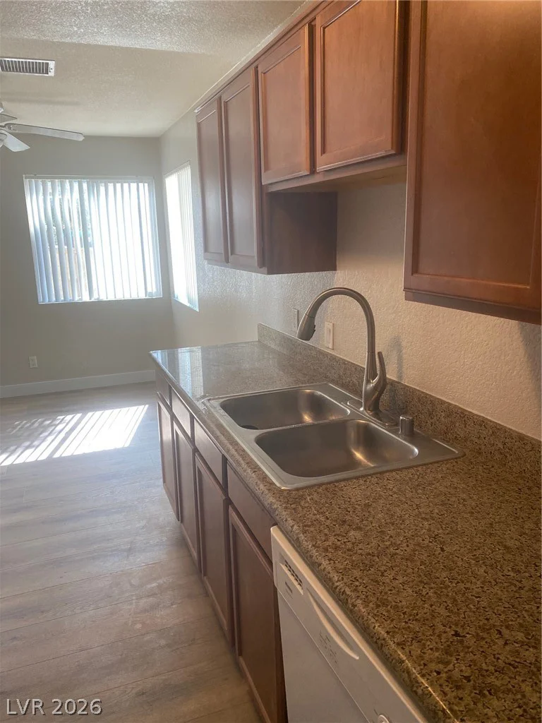 1826 Decatur, Las Vegas, NV 89108