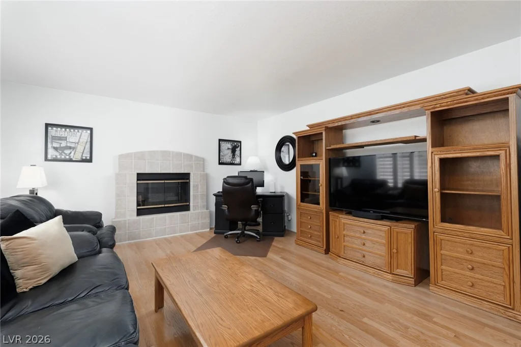 1720 Plata Pico, Las Vegas, NV 89128