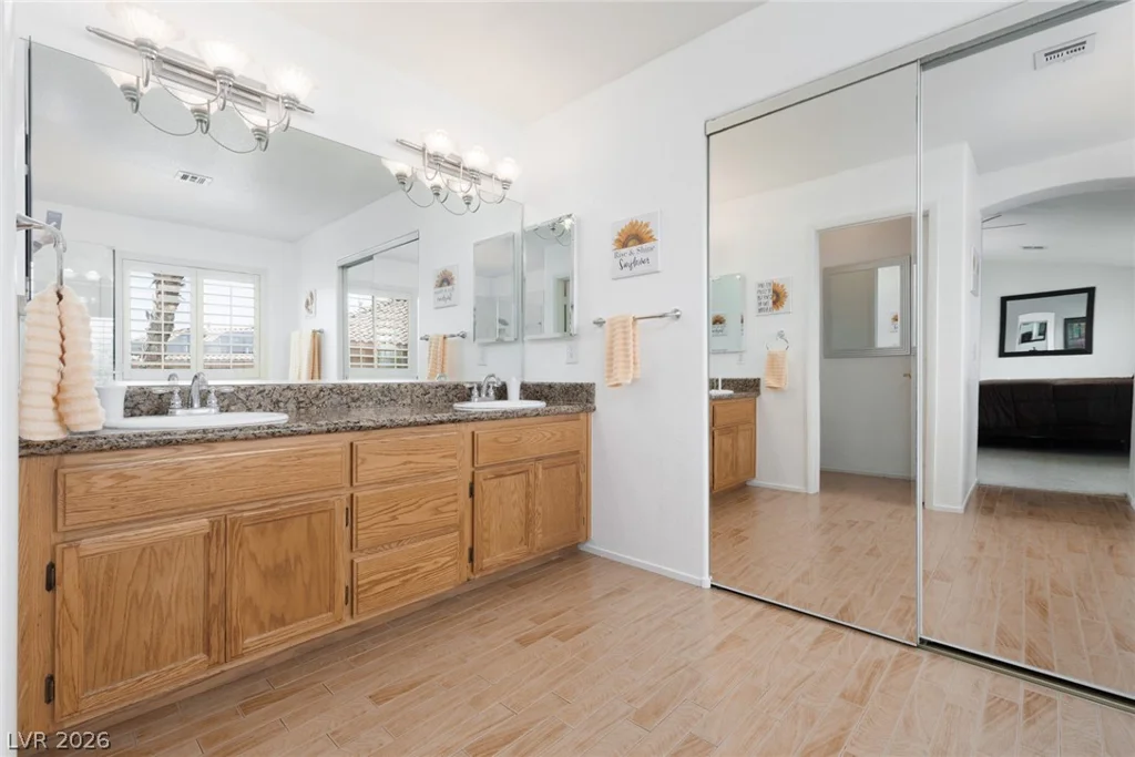 1720 Plata Pico, Las Vegas, NV 89128