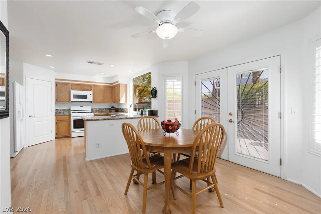 1720 Plata Pico, Las Vegas, NV 89128