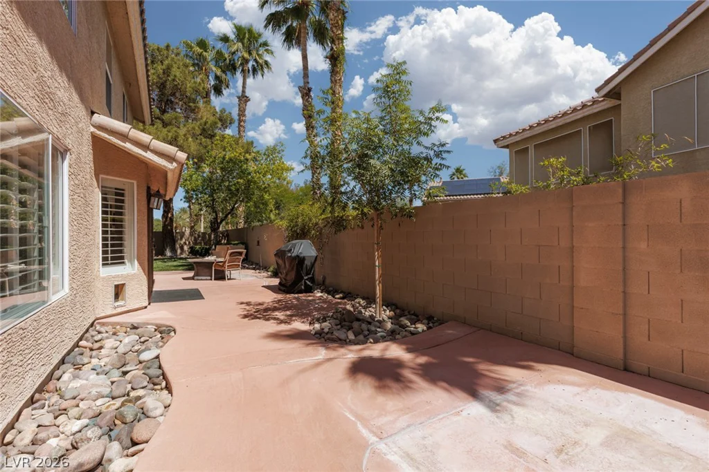 1720 Plata Pico, Las Vegas, NV 89128