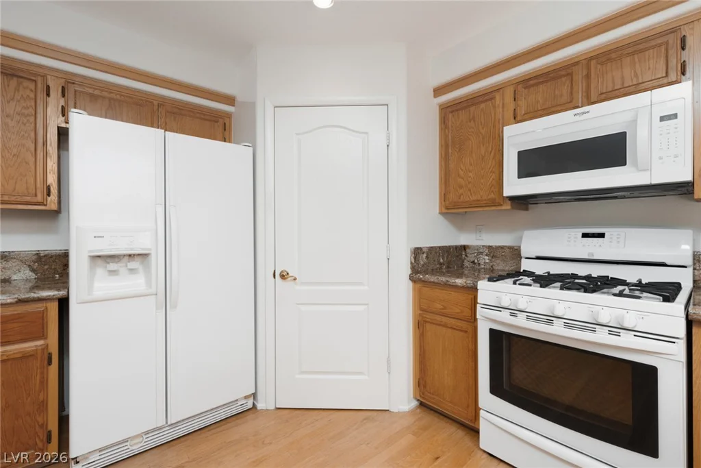 1720 Plata Pico, Las Vegas, NV 89128