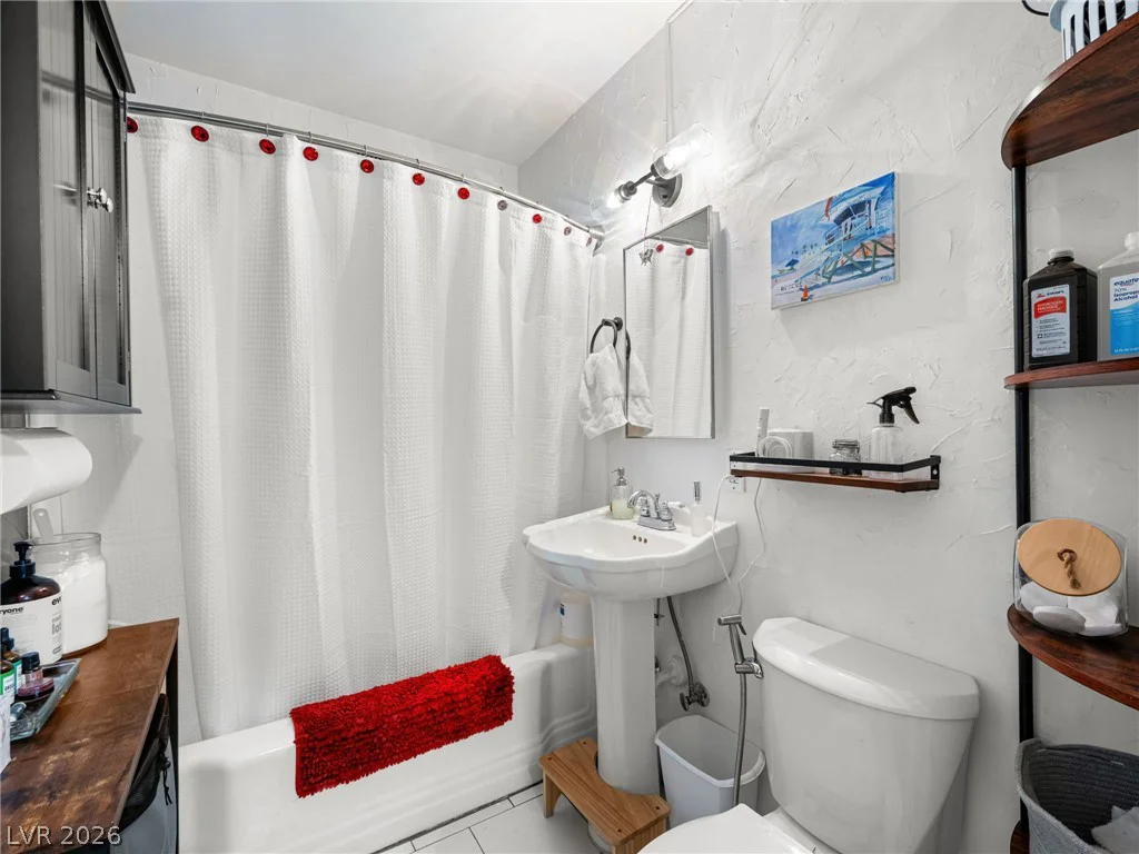 1418 Griffith, Las Vegas, NV 89104