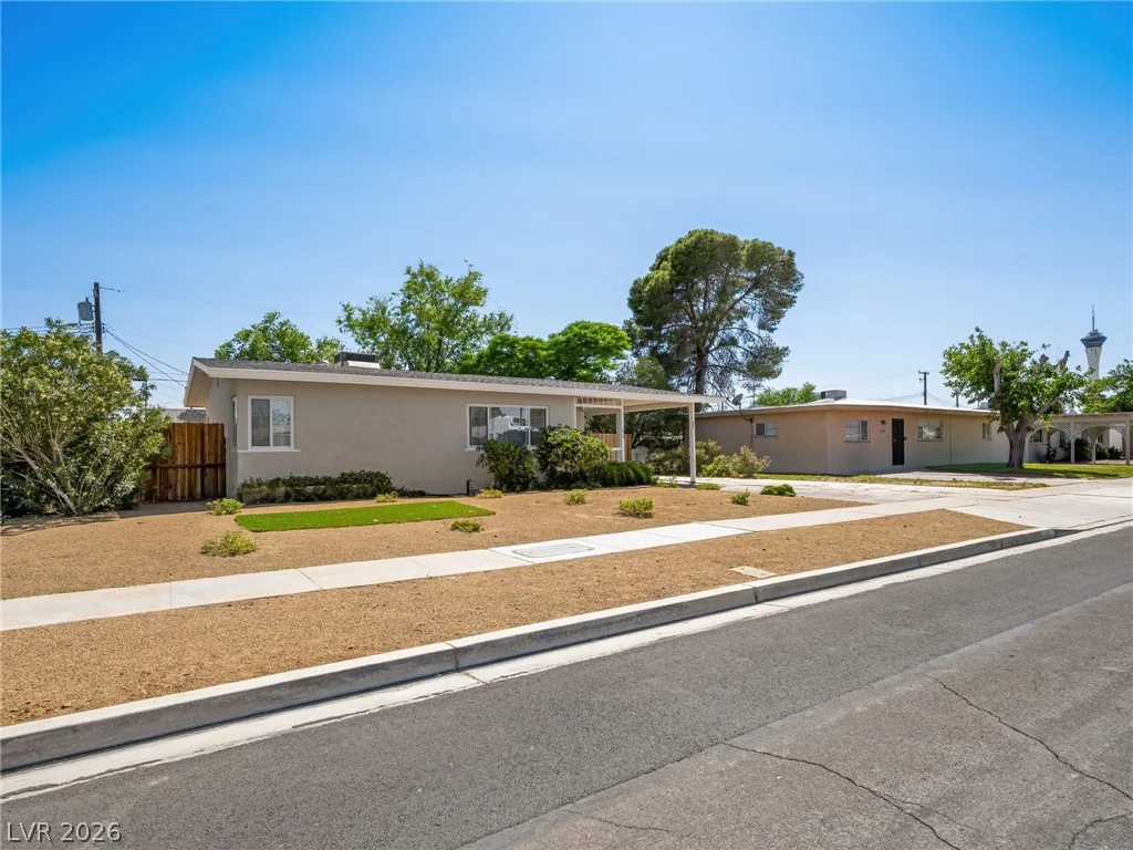 1418 Griffith, Las Vegas, NV 89104