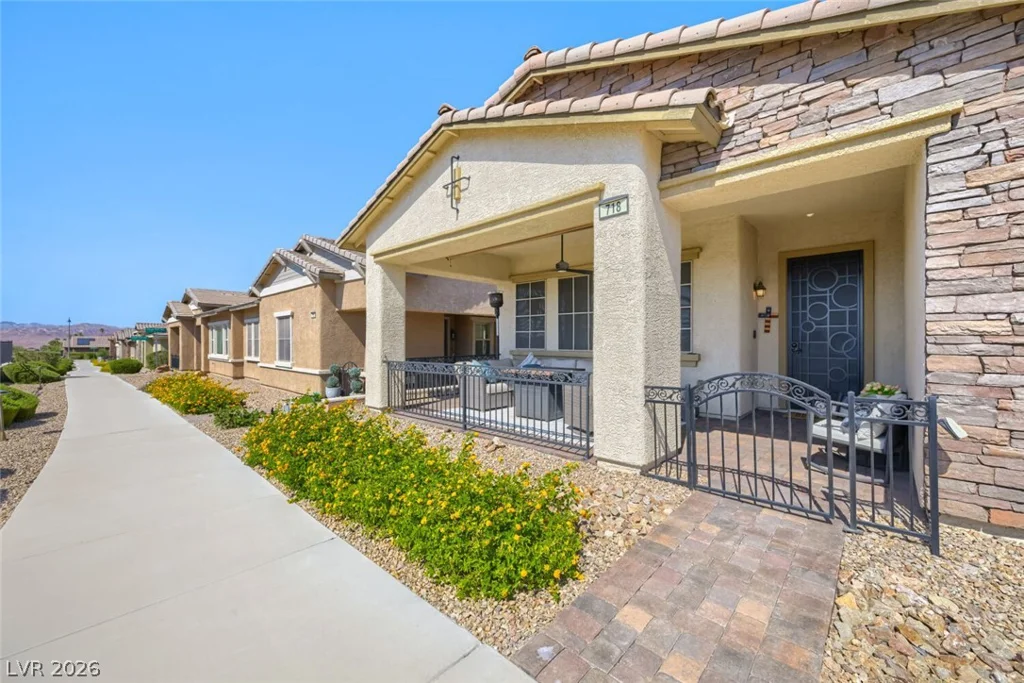 718 Purple Knoll, Henderson, NV 89011