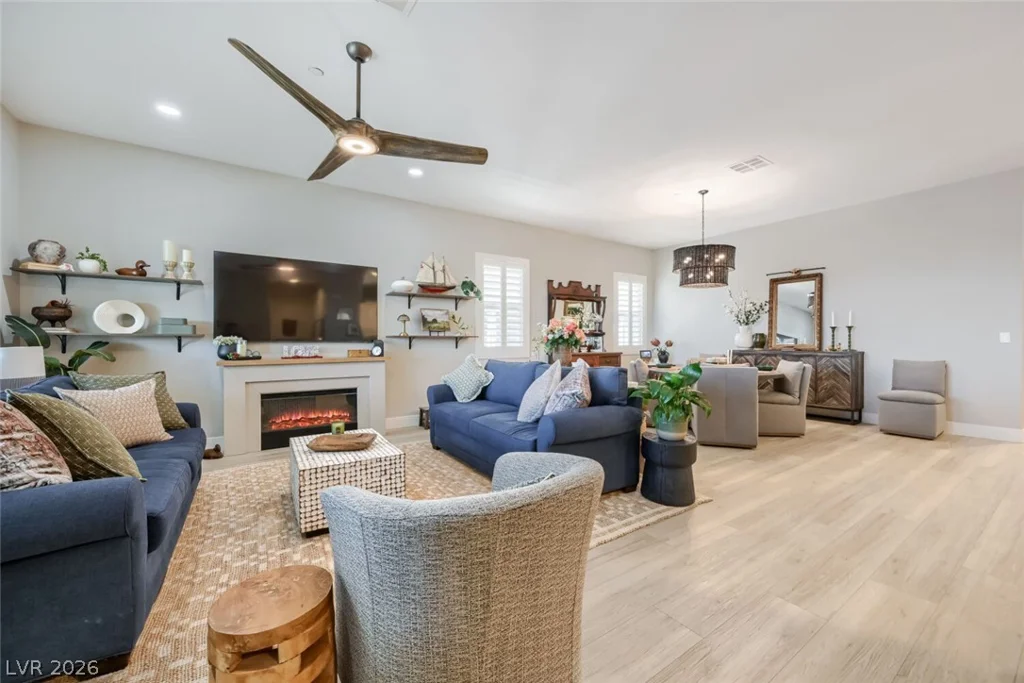 718 Purple Knoll, Henderson, NV 89011