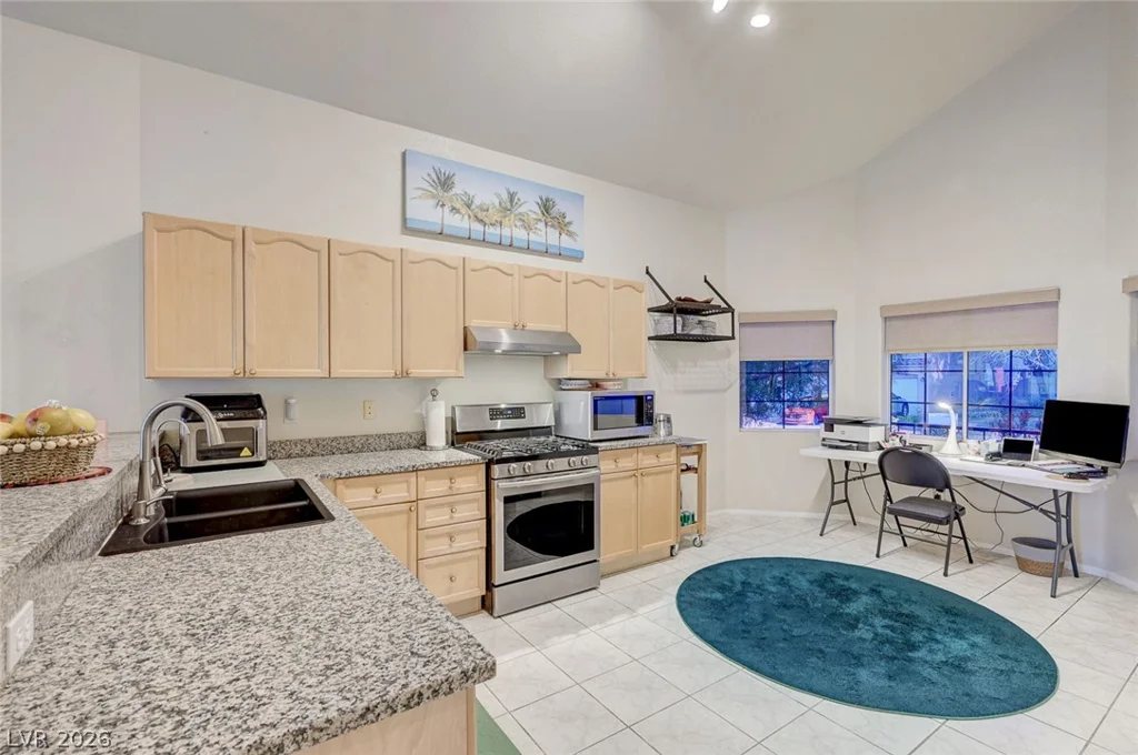 11232 Playa Caribe, Las Vegas, NV 89138