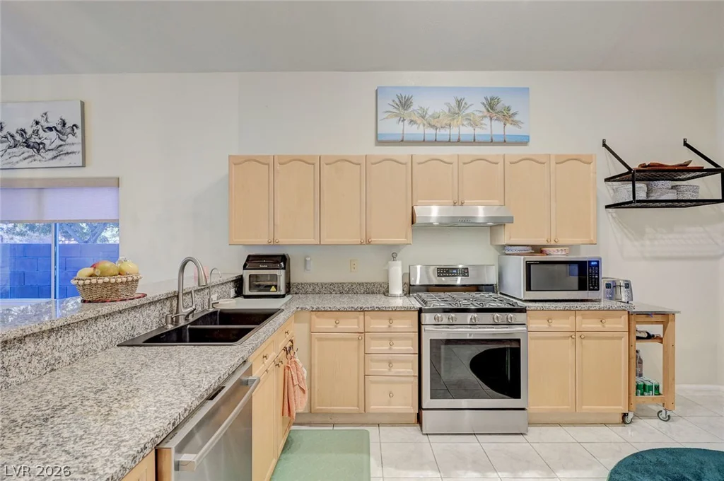 11232 Playa Caribe, Las Vegas, NV 89138