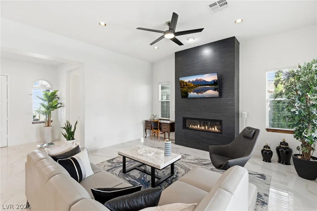 11471 Timber Mountain, Las Vegas, NV 89135