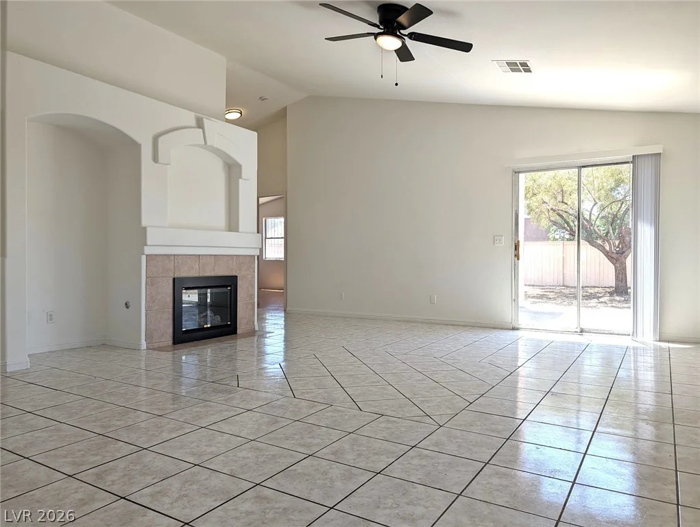 1957 Tallow Tree, North Las Vegas, NV 89032
