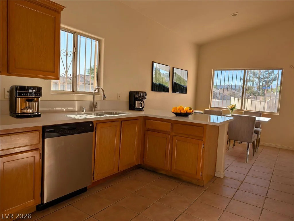 1957 Tallow Tree, North Las Vegas, NV 89032