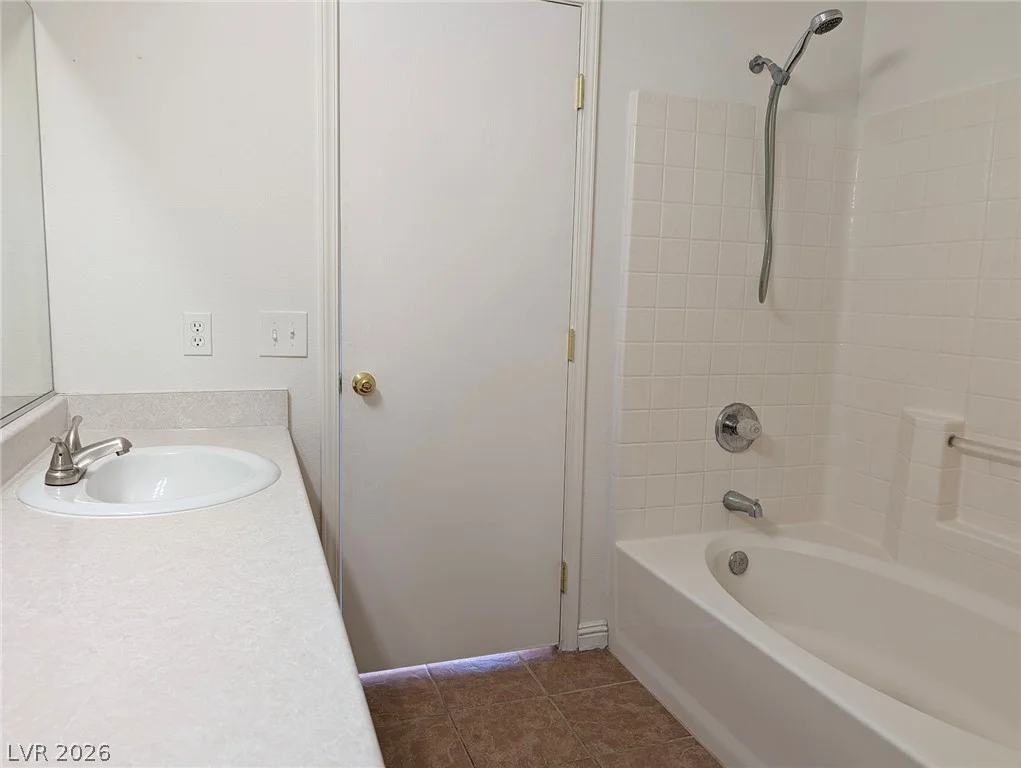 1957 Tallow Tree, North Las Vegas, NV 89032