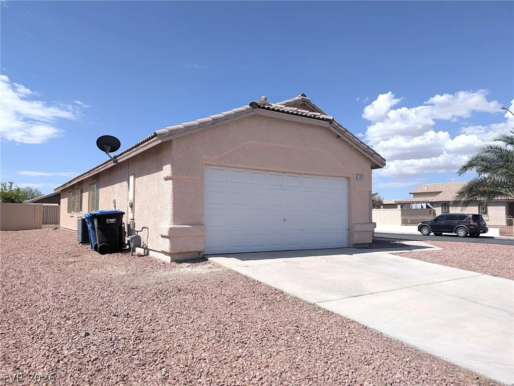 1957 Tallow Tree, North Las Vegas, NV 89032