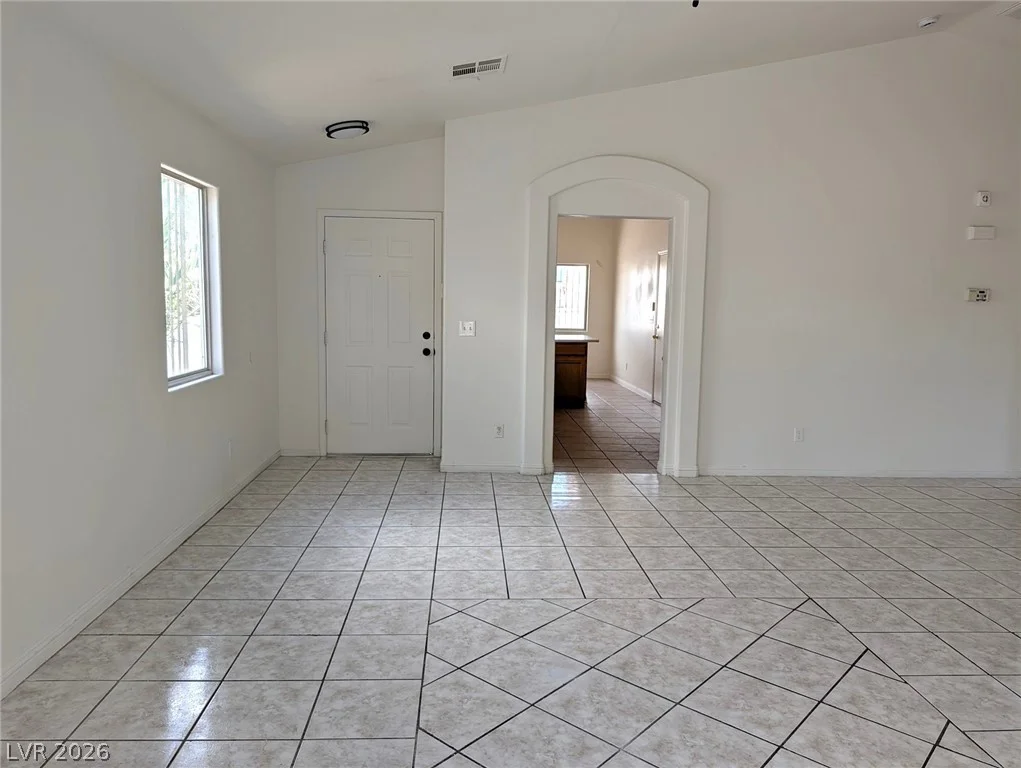 1957 Tallow Tree, North Las Vegas, NV 89032