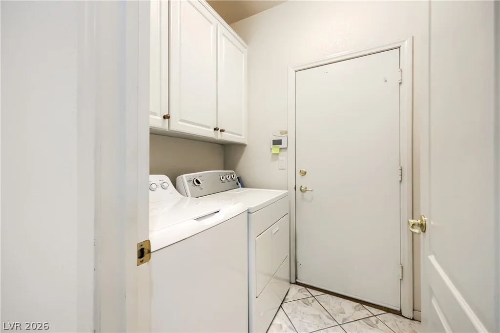 995 Courtney Valley, Henderson, NV 89052