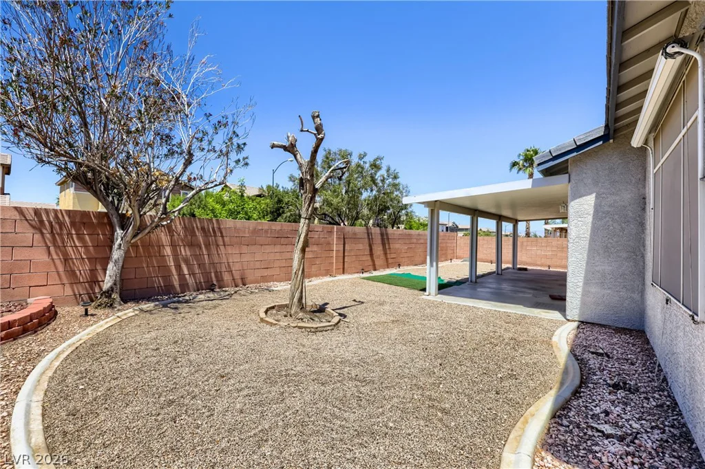 995 Courtney Valley, Henderson, NV 89052