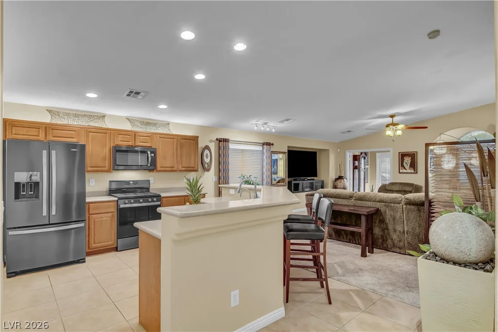 5754 Lewis Falls, Las Vegas, NV 89139