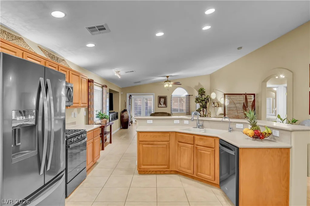 5754 Lewis Falls, Las Vegas, NV 89139