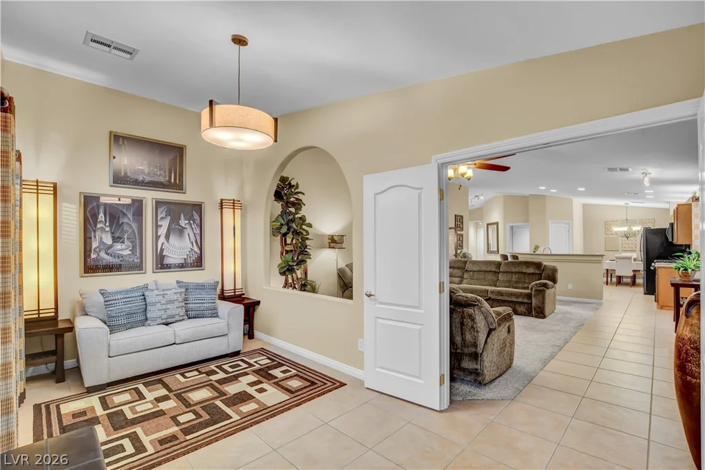 5754 Lewis Falls, Las Vegas, NV 89139