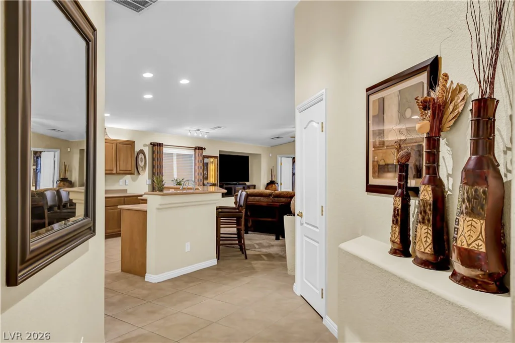 5754 Lewis Falls, Las Vegas, NV 89139