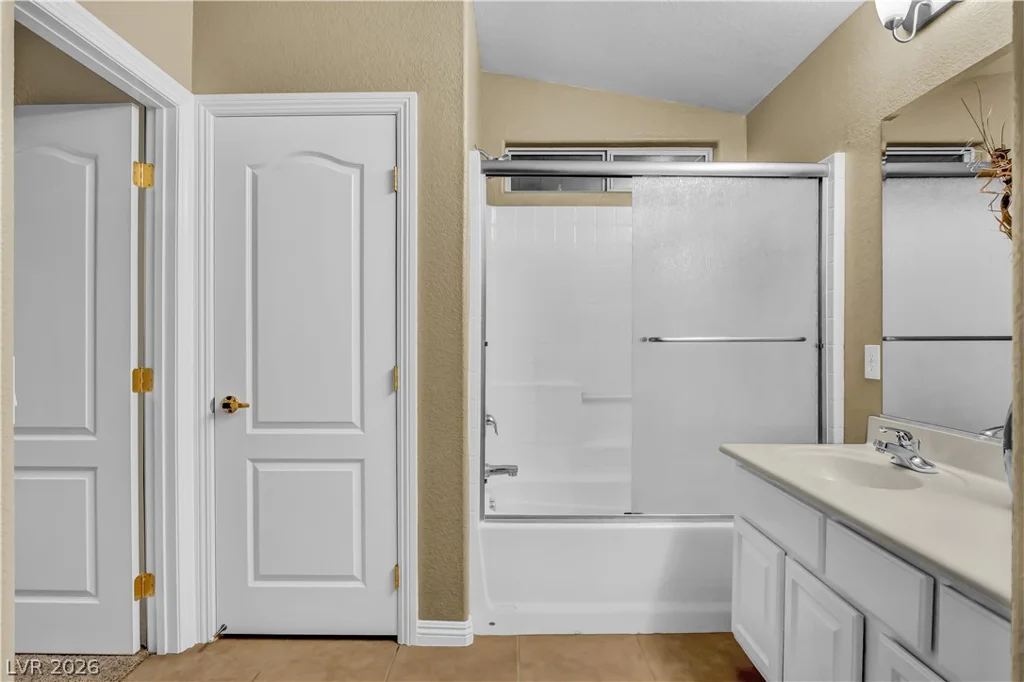 5754 Lewis Falls, Las Vegas, NV 89139
