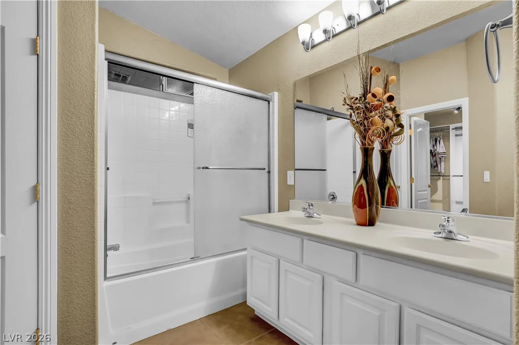 5754 Lewis Falls, Las Vegas, NV 89139