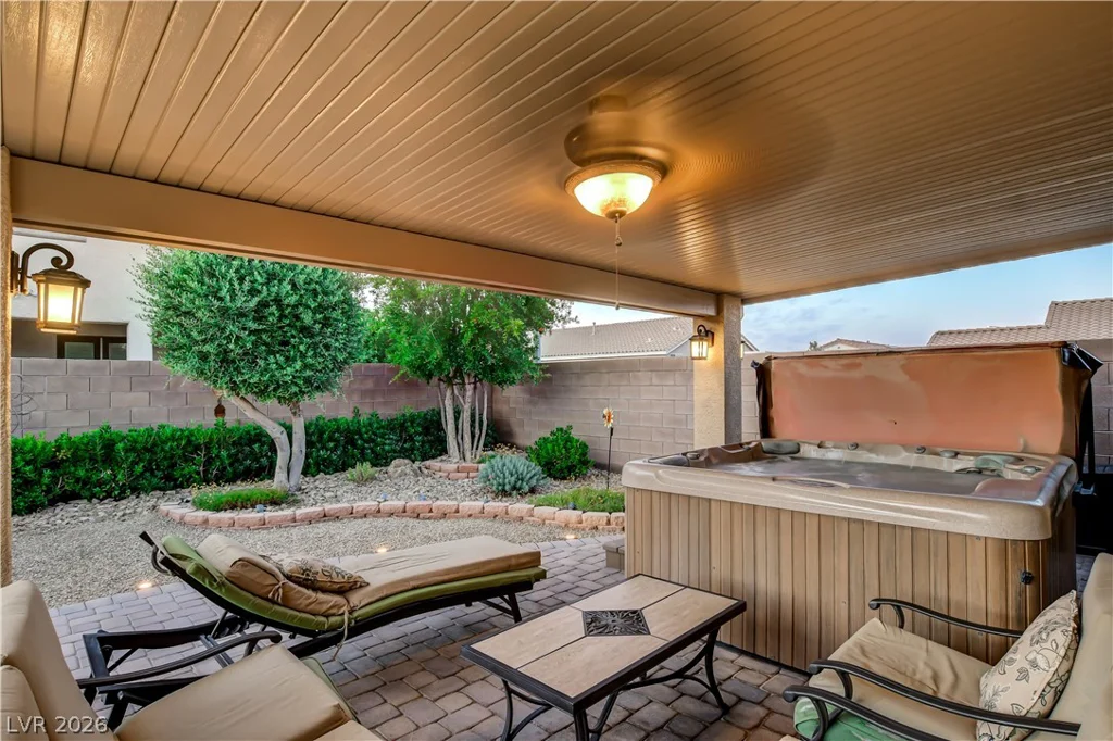 5754 Lewis Falls, Las Vegas, NV 89139