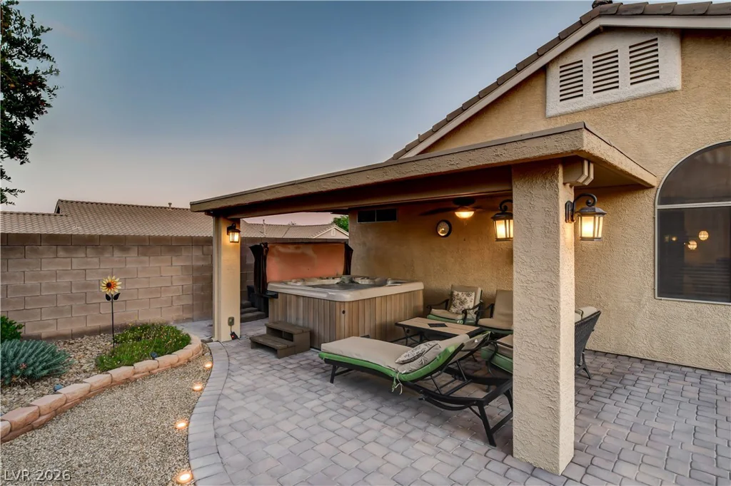 5754 Lewis Falls, Las Vegas, NV 89139