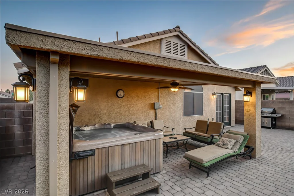 5754 Lewis Falls, Las Vegas, NV 89139