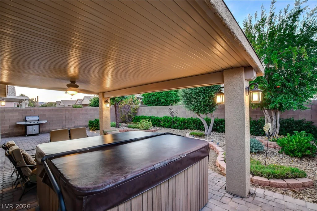 5754 Lewis Falls, Las Vegas, NV 89139