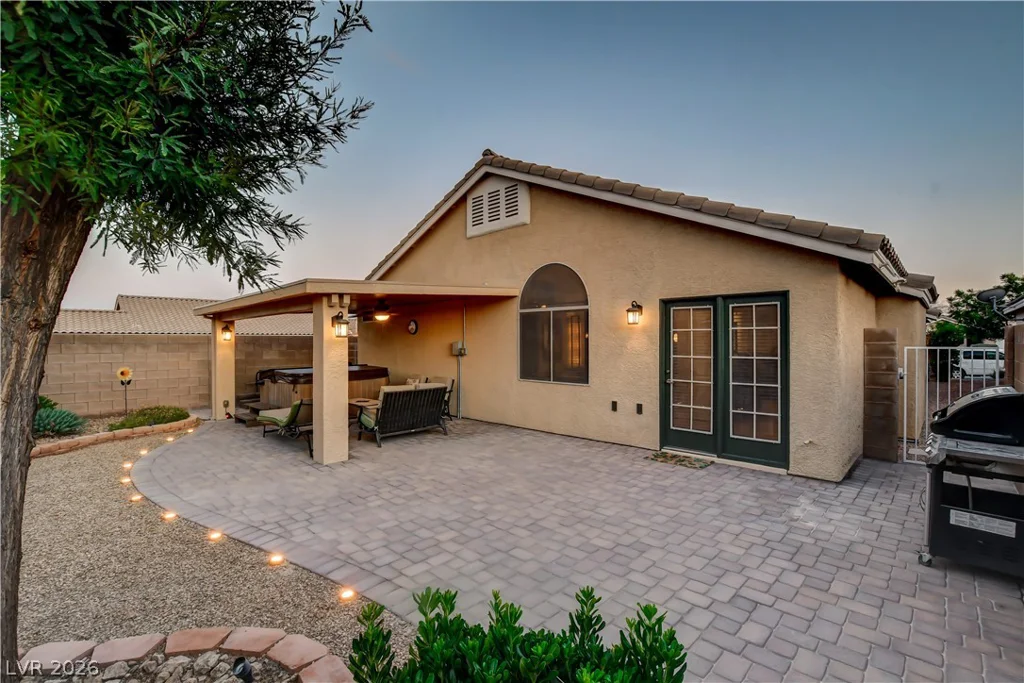 5754 Lewis Falls, Las Vegas, NV 89139