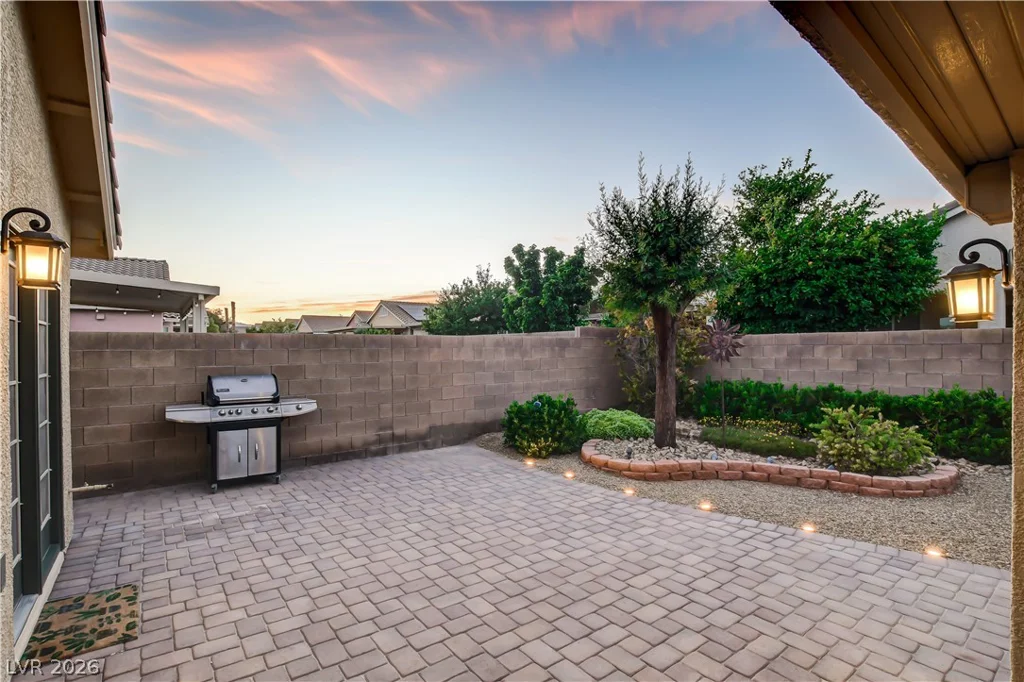 5754 Lewis Falls, Las Vegas, NV 89139