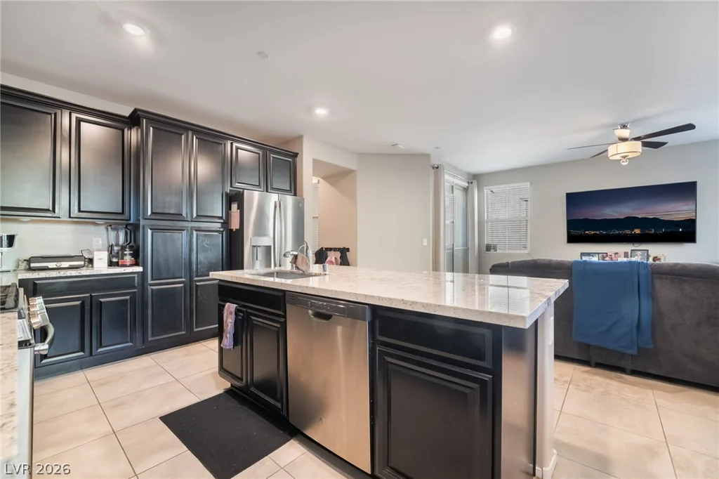 8680 Giant Causeway, Las Vegas, NV 89148