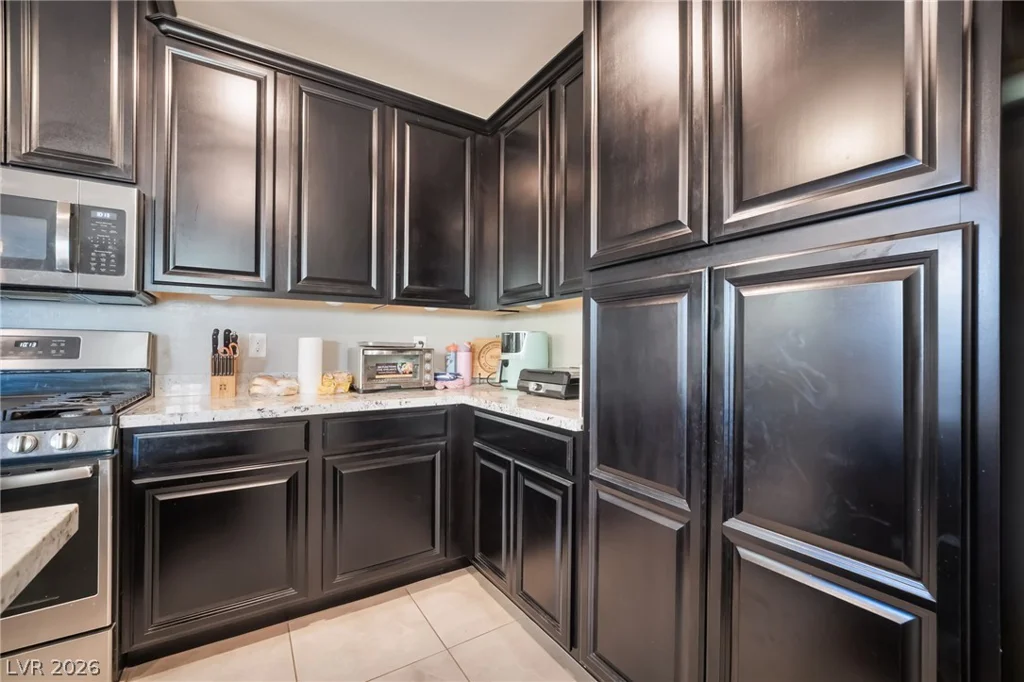 8680 Giant Causeway, Las Vegas, NV 89148