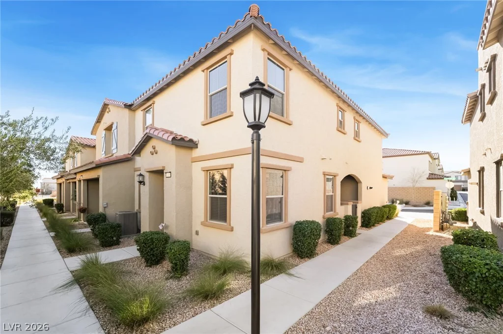 8680 Giant Causeway, Las Vegas, NV 89148