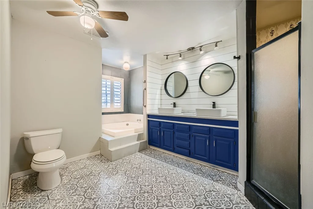3954 Edgemoor, Las Vegas, NV 89121