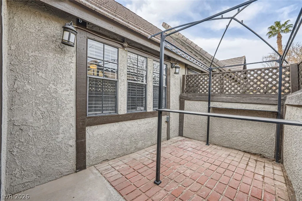 3954 Edgemoor, Las Vegas, NV 89121