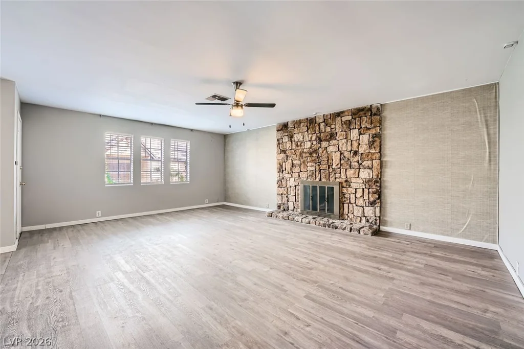 3954 Edgemoor, Las Vegas, NV 89121