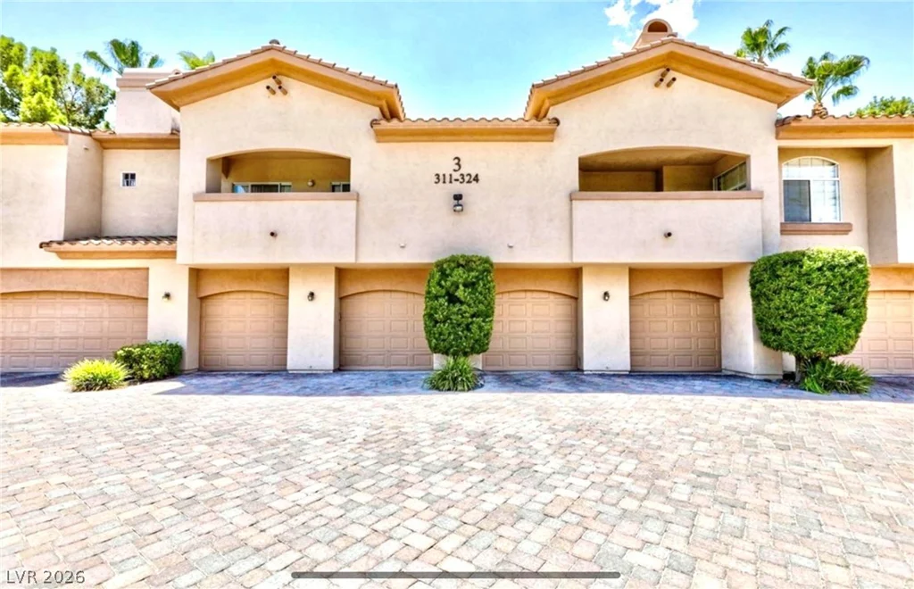 2050 West Warm Springs, Las Vegas, NV 89014