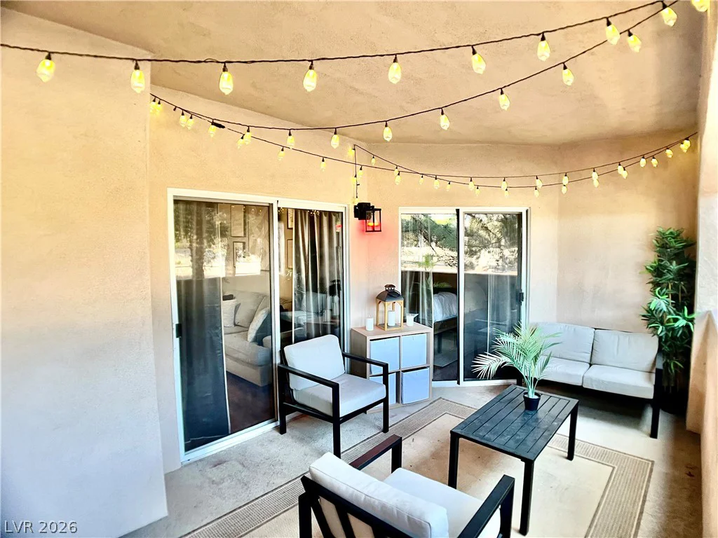 2050 West Warm Springs, Las Vegas, NV 89014