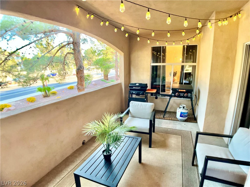 2050 West Warm Springs, Las Vegas, NV 89014