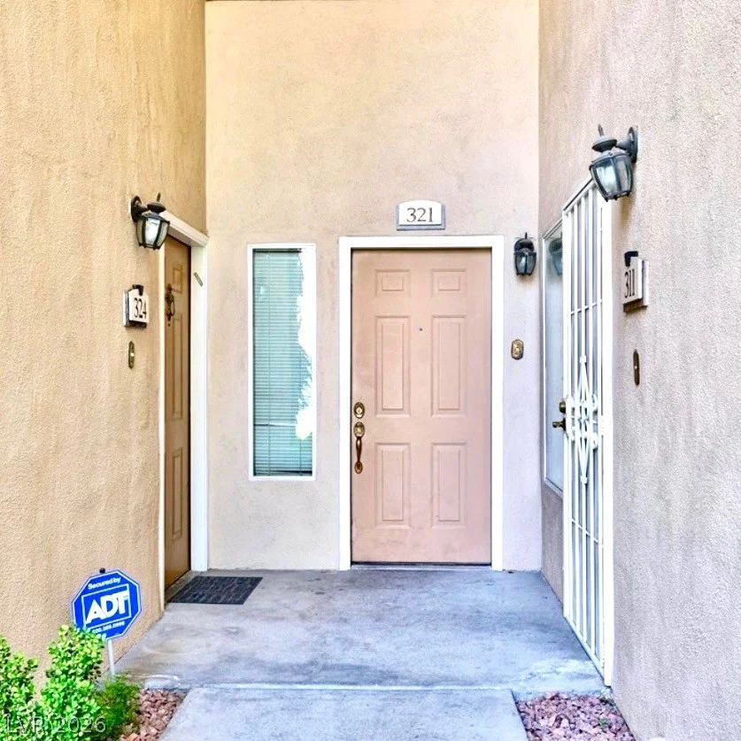 2050 West Warm Springs, Las Vegas, NV 89014