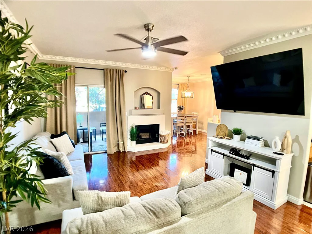 2050 West Warm Springs, Las Vegas, NV 89014