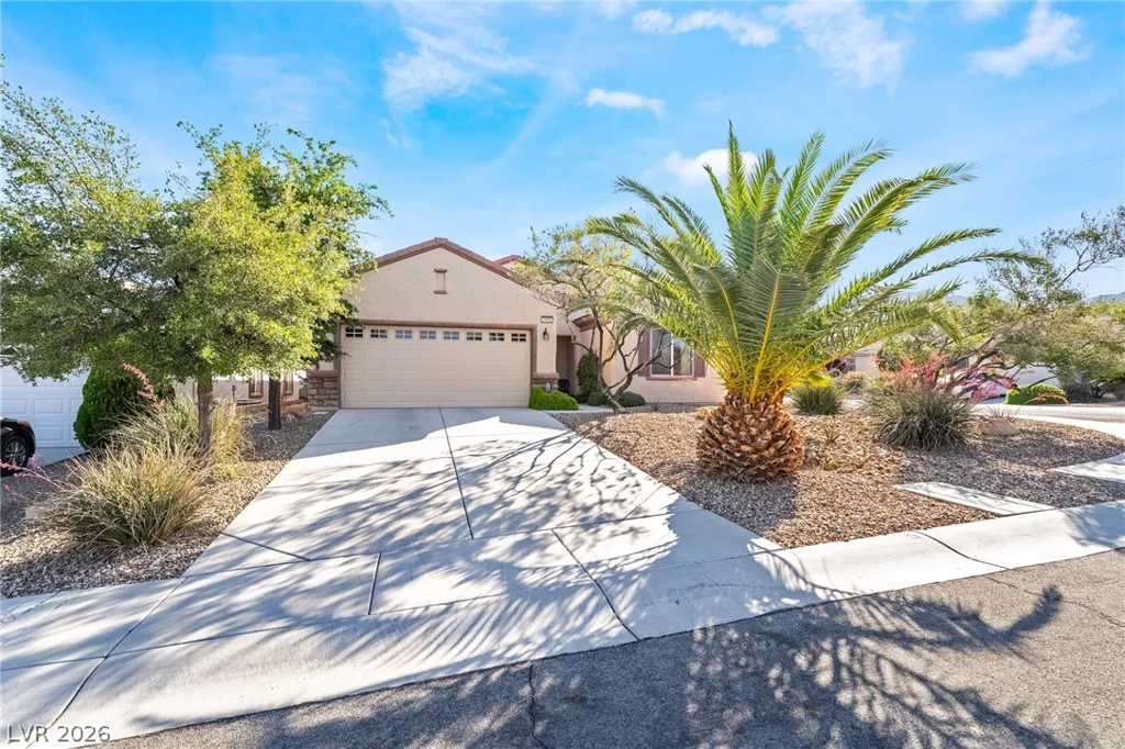2570 Cosmic Dust, Henderson, NV 89044