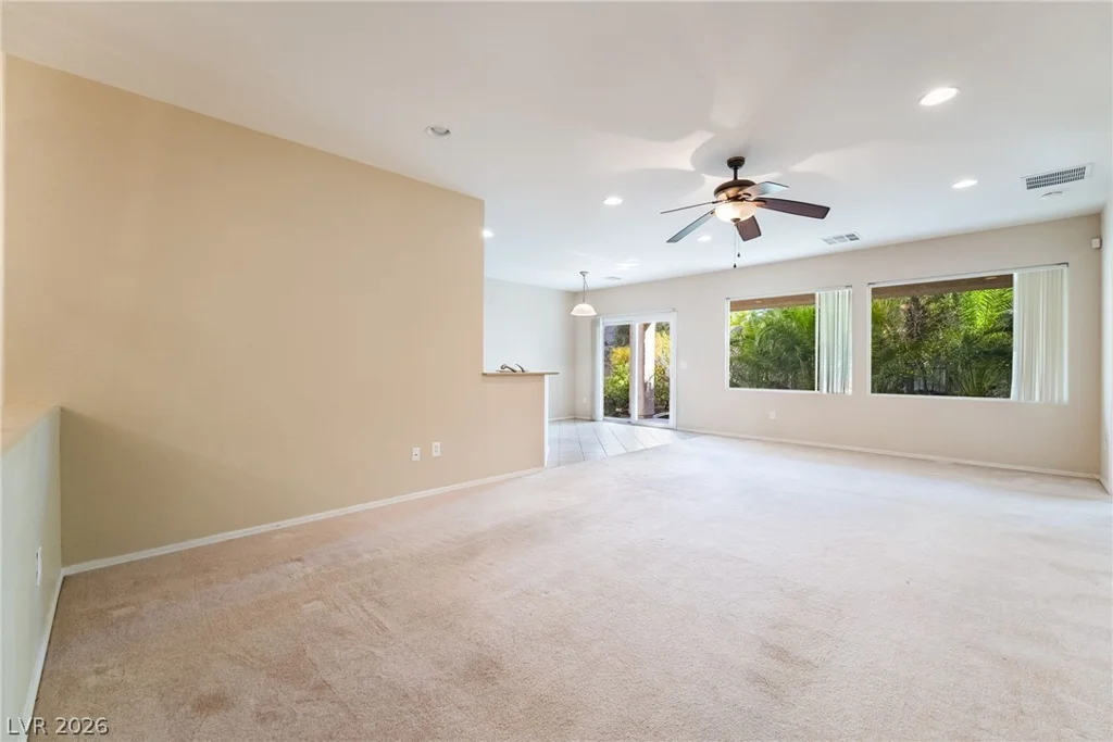 2570 Cosmic Dust, Henderson, NV 89044