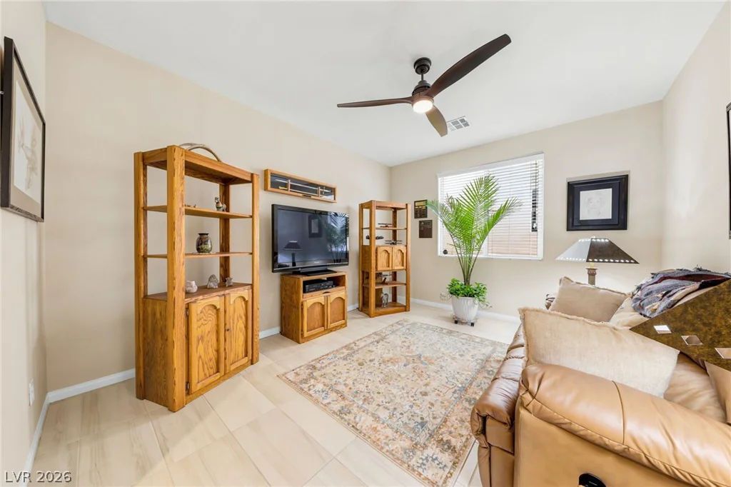 5601 Silver Cascade, Las Vegas, NV 89131