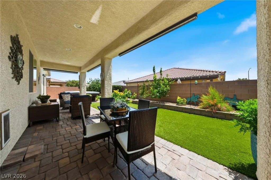 5601 Silver Cascade, Las Vegas, NV 89131
