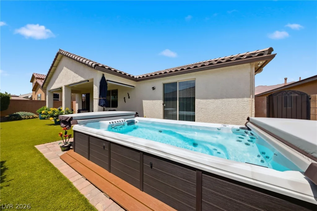 5601 Silver Cascade, Las Vegas, NV 89131