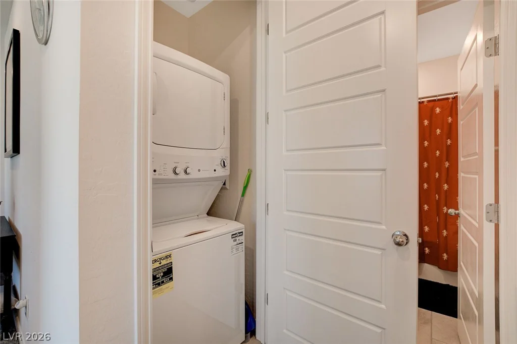 7320 Decatur, Las Vegas, NV 89131