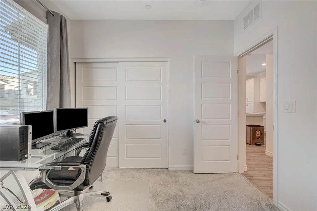 7320 Decatur, Las Vegas, NV 89131